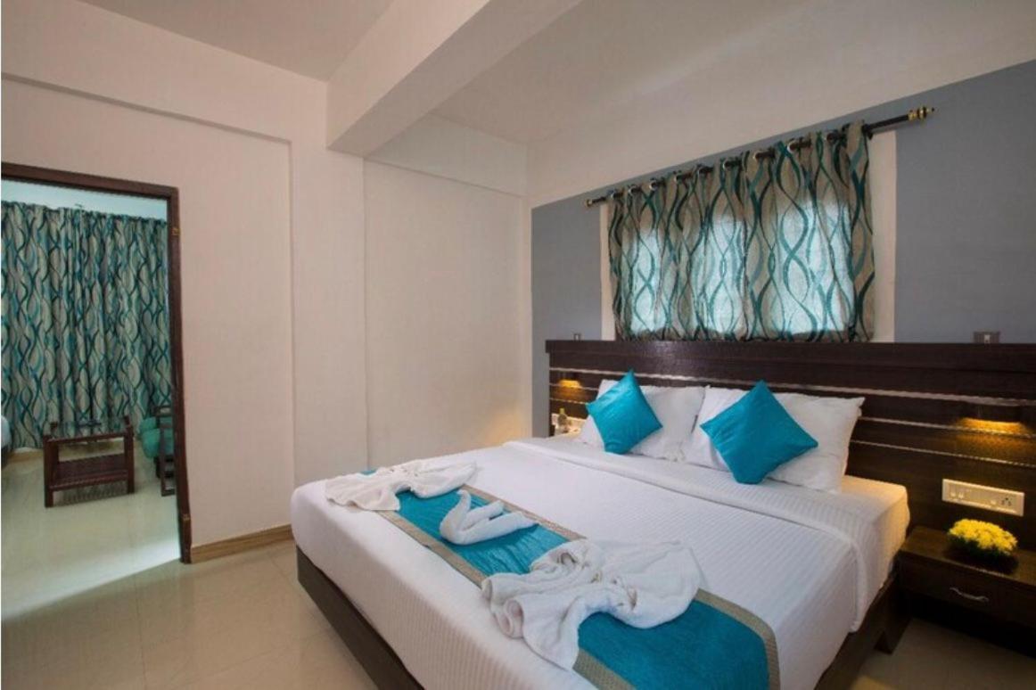 Lazo Golden Valley Resort , Munnar Exterior photo